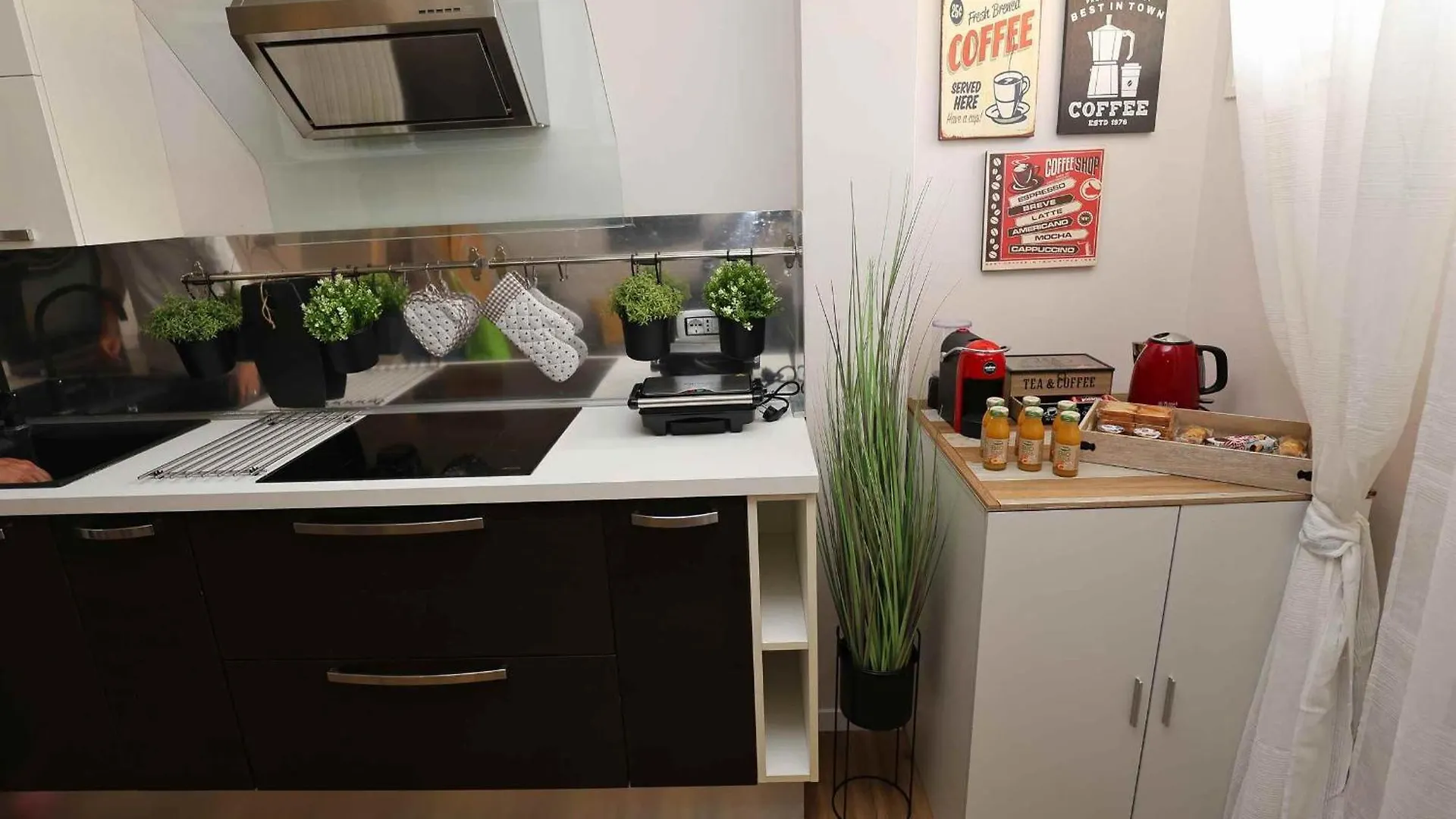 Sweet Home Fiera Bologna 0*,  Italy